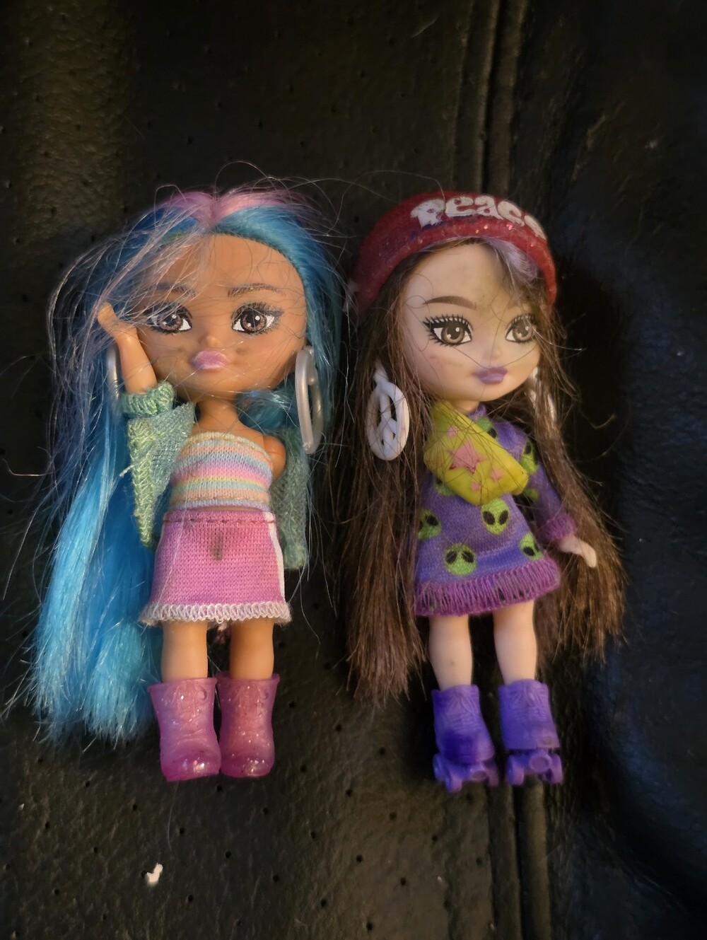 Barbie Extra Mini Minis Blue Hair & Brown Hair Doll Lot